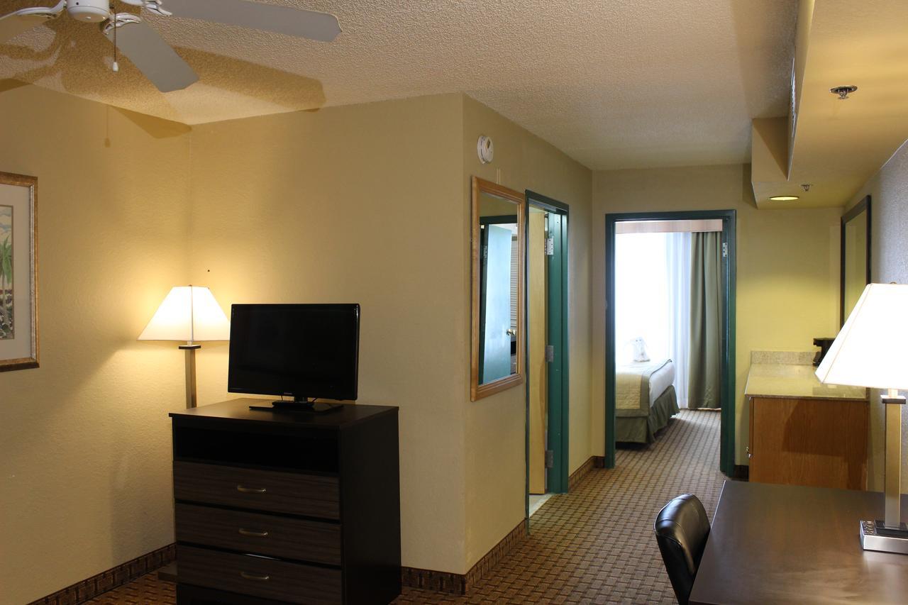 Baymont By Wyndham Fort Myers Airport Eksteriør bilde