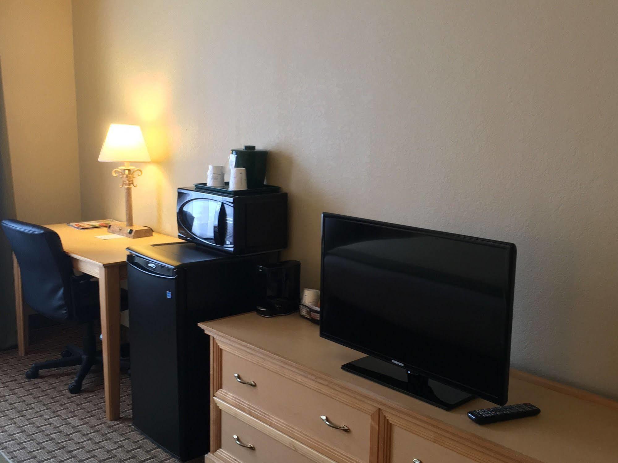 Baymont By Wyndham Fort Myers Airport Eksteriør bilde