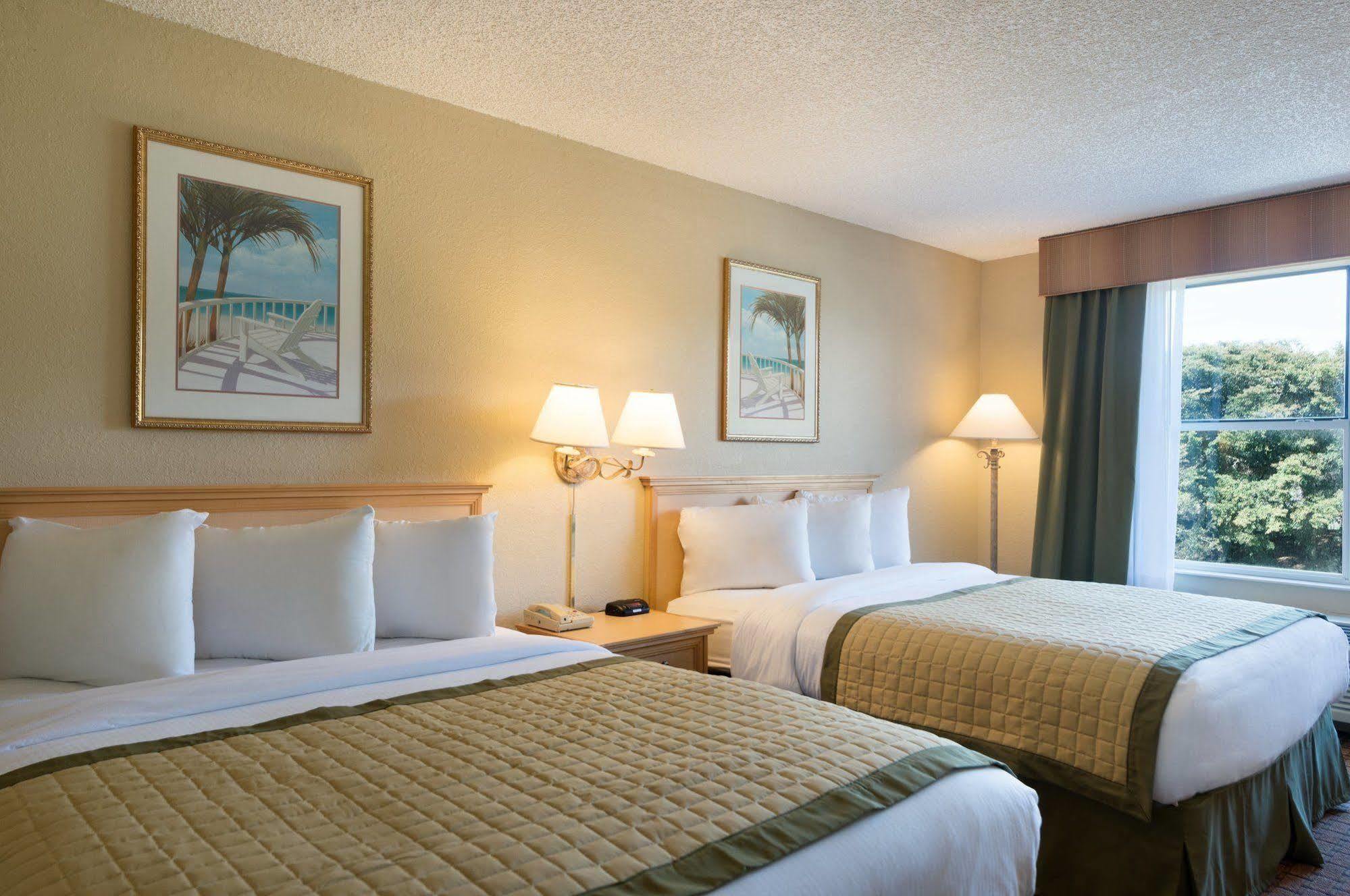 Baymont By Wyndham Fort Myers Airport Eksteriør bilde