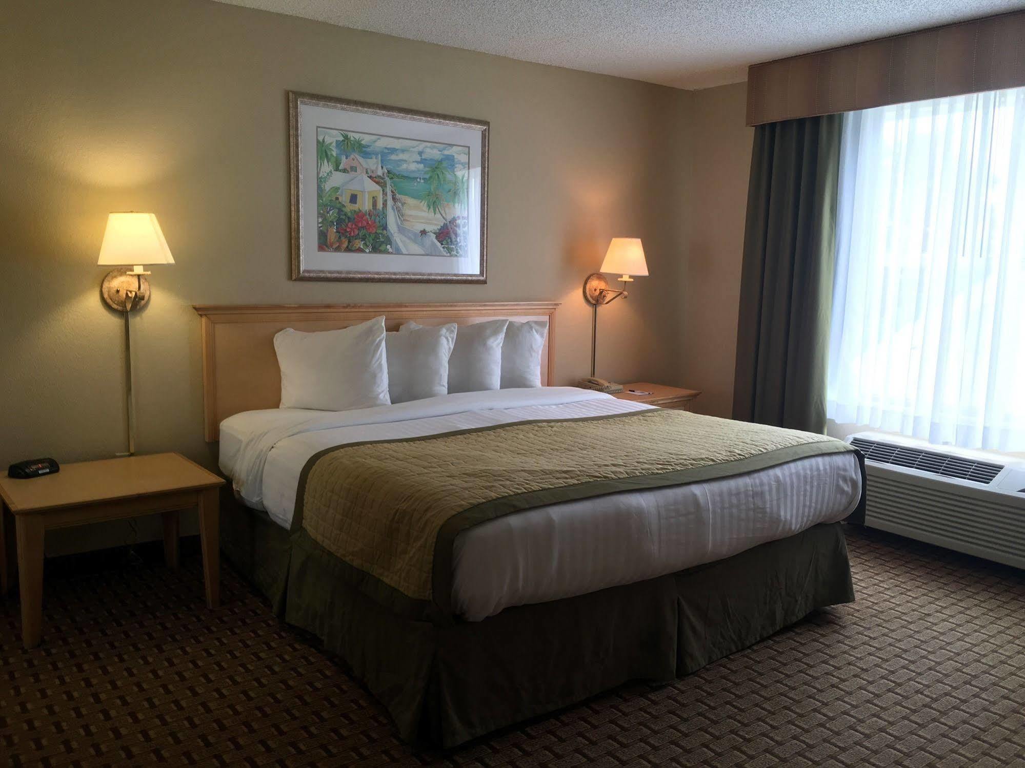 Baymont By Wyndham Fort Myers Airport Eksteriør bilde