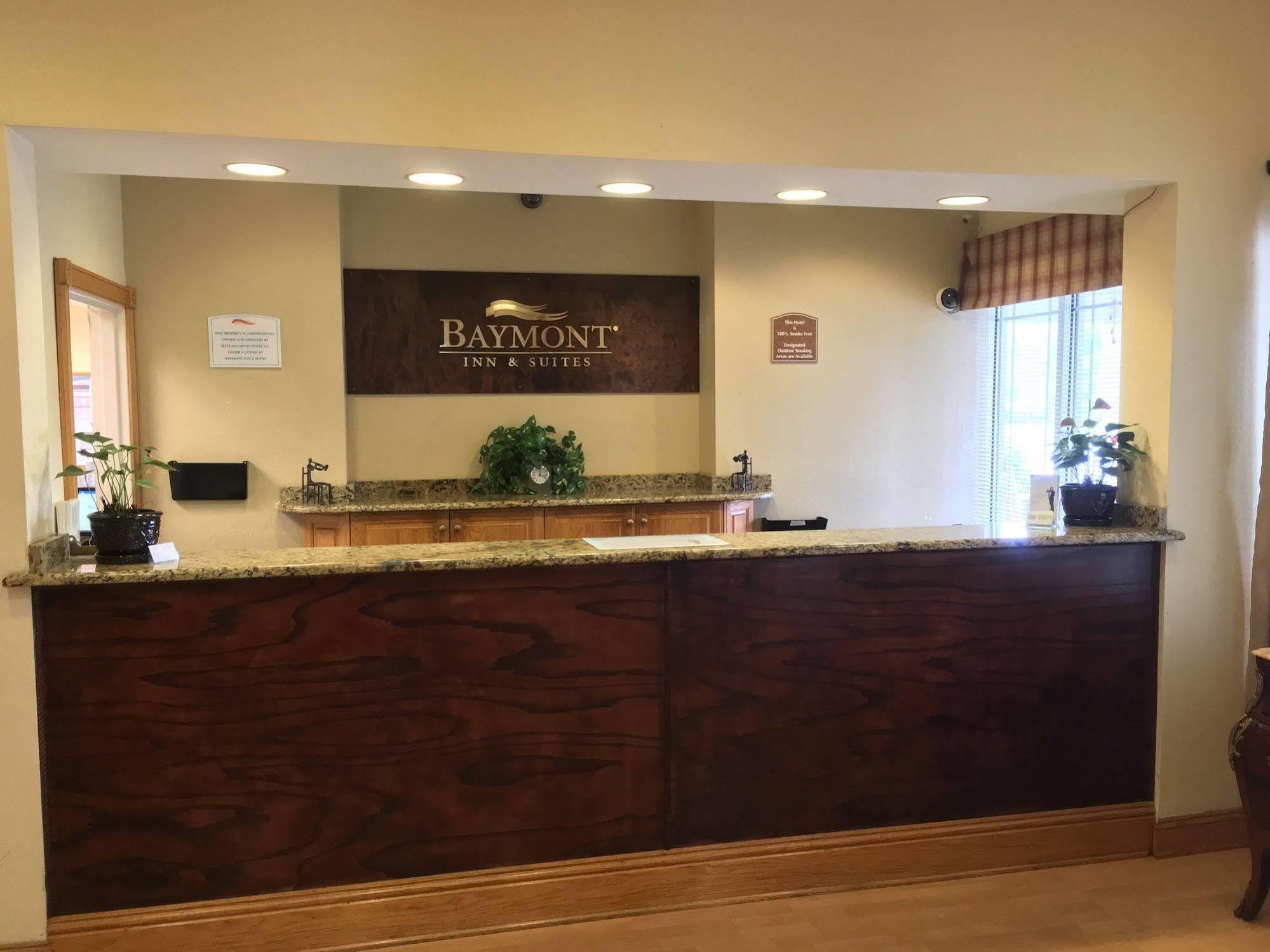 Baymont By Wyndham Fort Myers Airport Hotell Eksteriør bilde